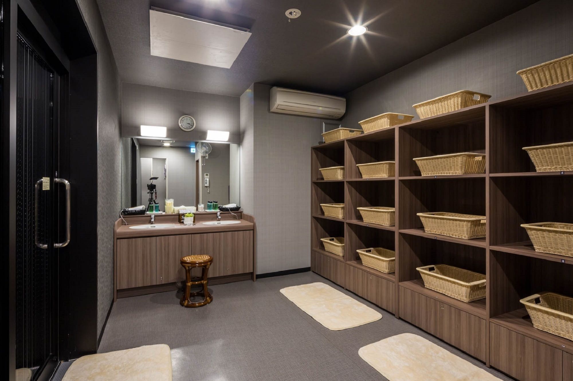 Hotel Route-Inn Tokyo Kamata מראה חיצוני תמונה